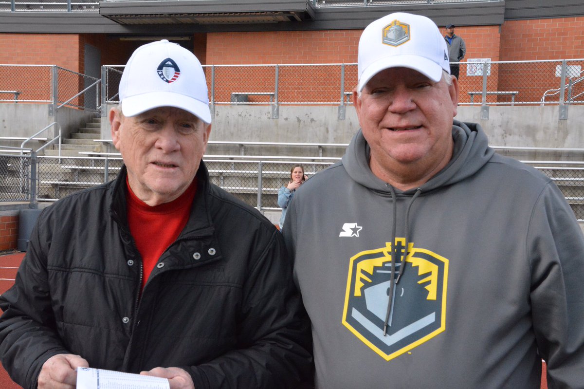 DaveB_UFL's tweet image. To everyone from the players to the janitorial staff, I want to thank you guys for giving your all for @AAFFleet, the fans, and the city of San Diego. I’ve had so much fun being your General Manager, that I’m sad that it has to end. - DB