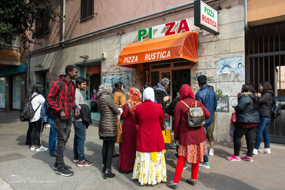 New tour with #migrants of #CPIA1, Italian Language School for Adults. We involved the students to learn new words, to tell the culture, the arts and traditions of the territory #EcomuseoCasilino #CoHeritage