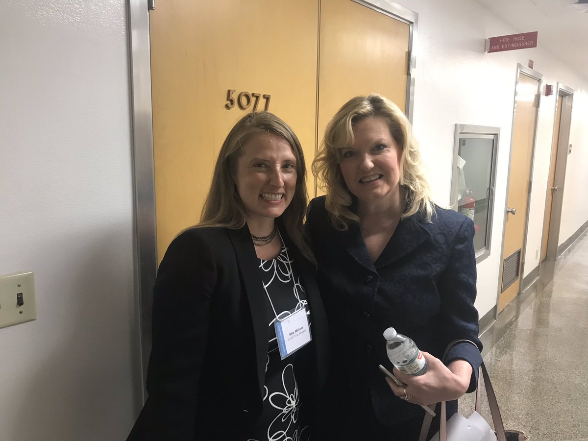 BryanHa1's tweet photo. Thank you for authoring #SB715 @SenatorGalgiani. @UCAFT is proud cosponsor of this very important legislation along with @UPTECWA. @CFTunion @UCAFT_UCLA #UCAFT #LibrarianAF #WeTeachUC #FacultyEquity #StudentSuccess https://t.co/AAA7qTFwLX