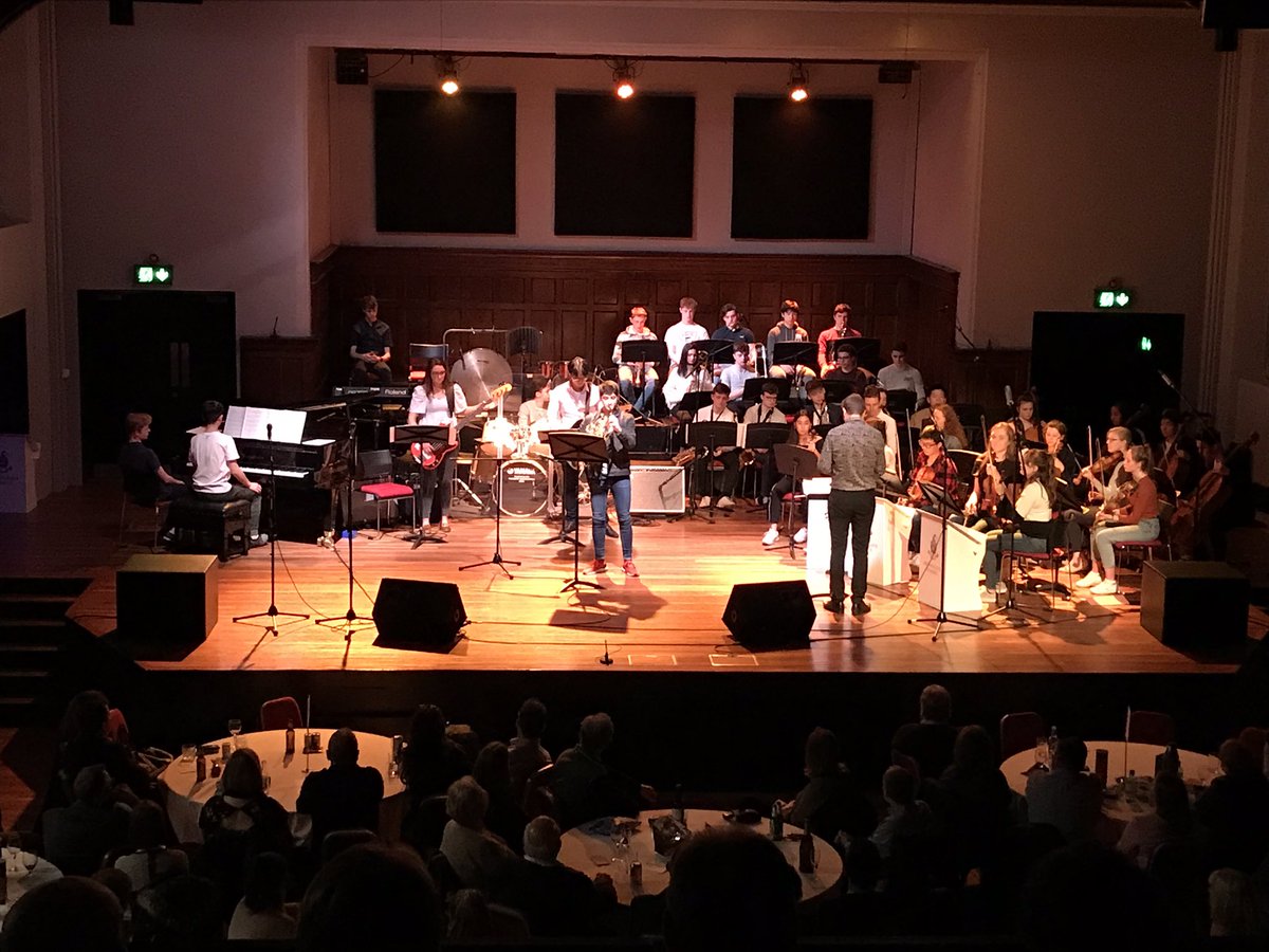 BromsMusic's tweet photo. Josh now joins Big Band and Senior Strings with ‘Wave’ @BromsSchool #popandjazz #BromsMusic #BromsConcert https://t.co/qJcVwQL04T