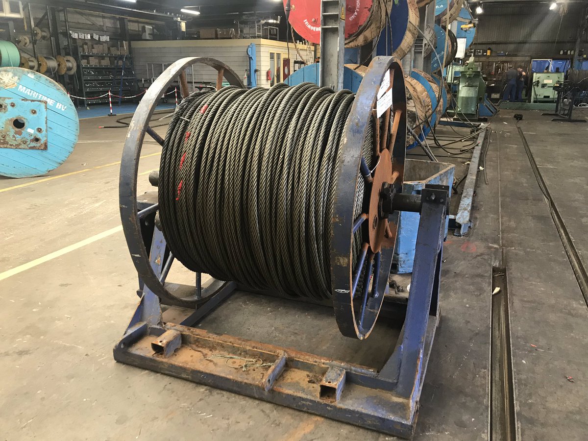 AlbertVCU's tweet photo. Bezig met materialen klaarmaken van de verschillende visserijen #Puls #Flyshoot #Boomkor #Quadriggen https://t.co/0Al5fwukzg