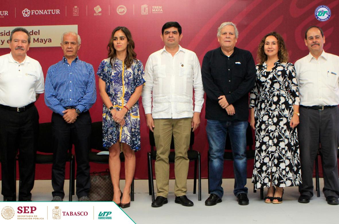 pako_red's tweet photo. Inicia Encuentro con Universidades del Estado de #Tabasco y el @TrenMaya, con sede en la @UTTAB #Twitab #Entérate #4taTransformación @Gobierno_Tab @Sec_Gob_Tab @adan_augusto @Marcos_Rosendo @lopezobrador_ https://t.co/Rt3Bmjebx0