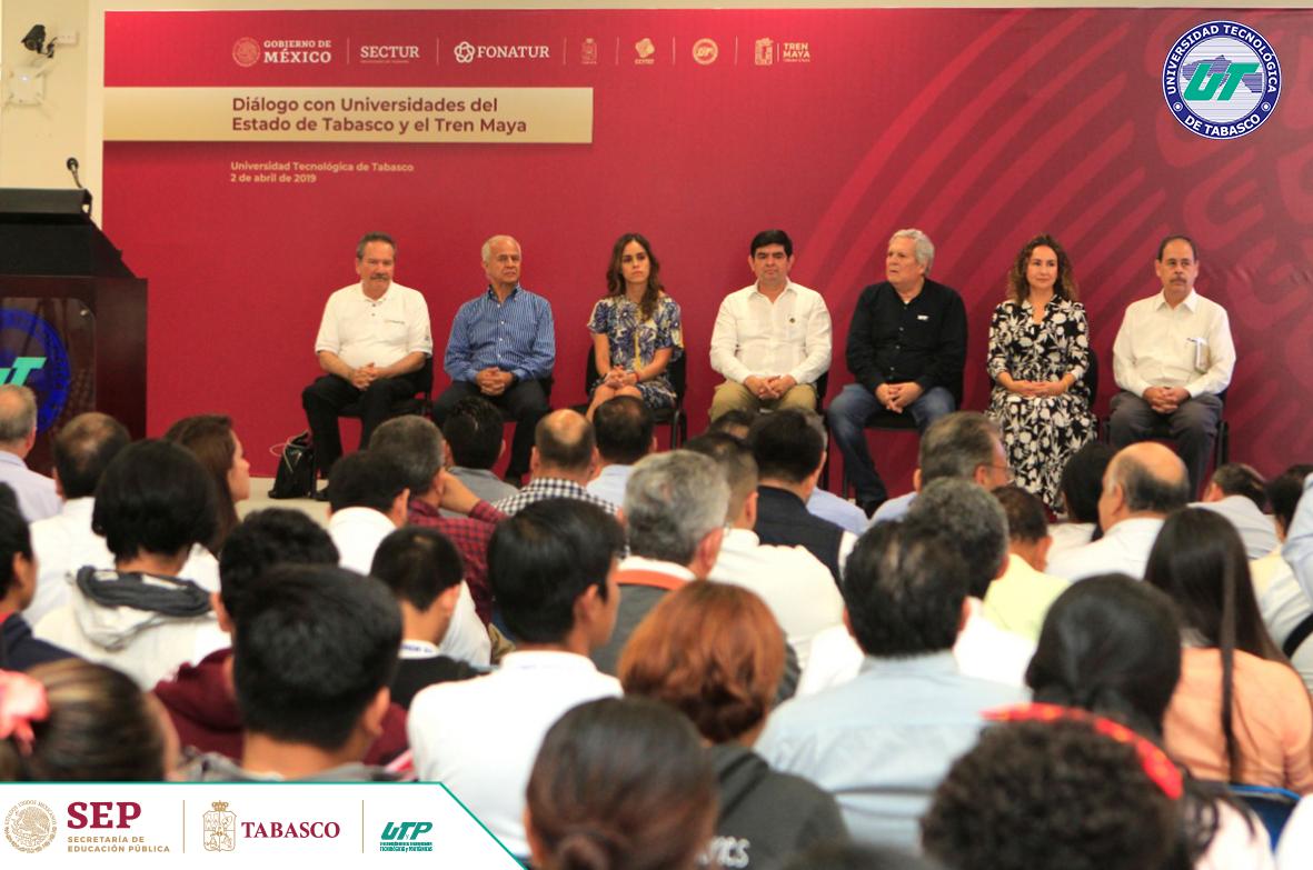 pako_red's tweet photo. El  Rector  de la @UTTAB
@leninmartinezp, dio mensaje de bienvenida en el Encuentro con Universidades del Estado de #Tabasco y el @TrenMaya #Twitab #Entérate @Sec_Gob_Tab @Gobierno_Tab @lopezobrador_ @adan_augusto @Marcos_Rosendo https://t.co/66zXVRPQJd