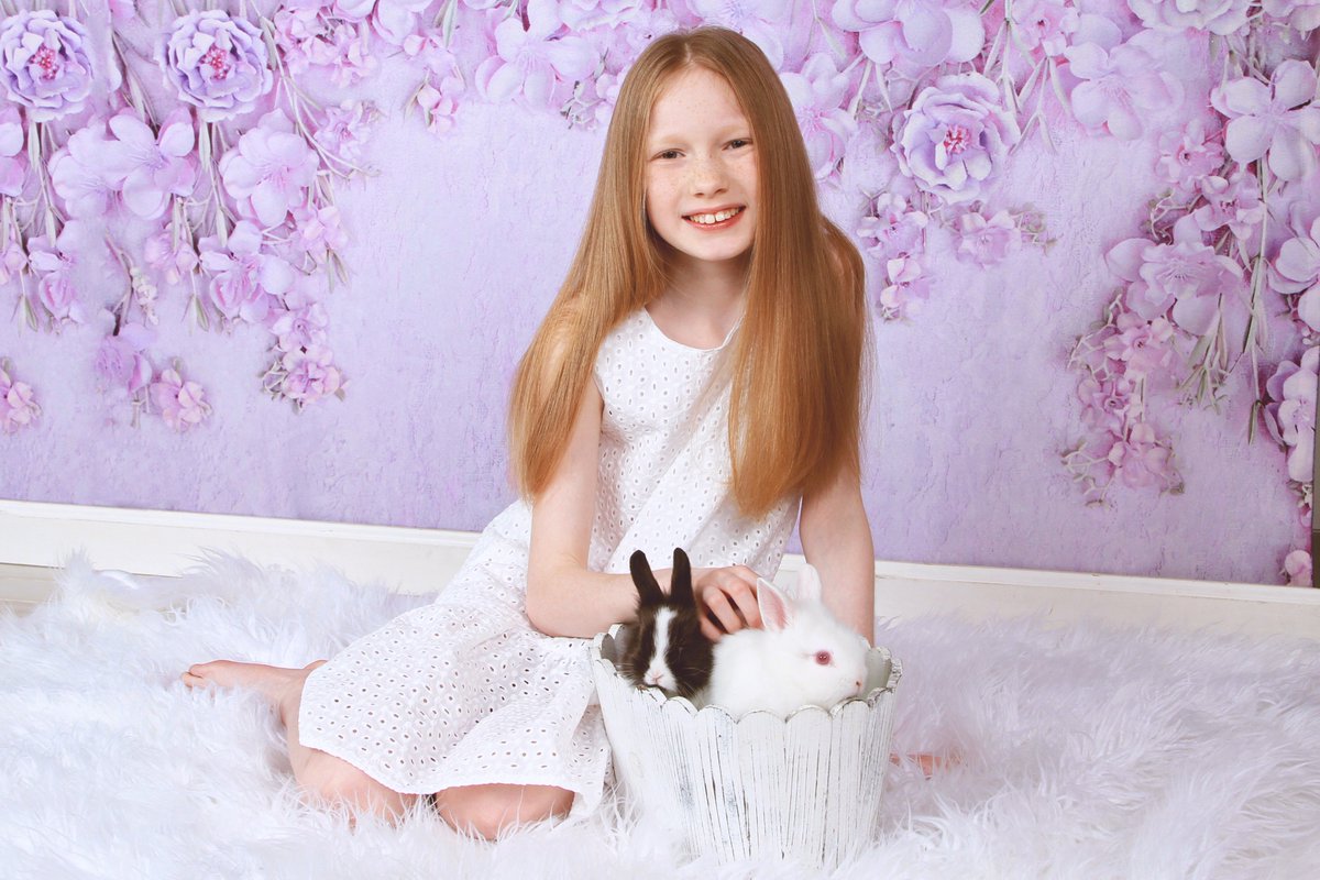 lastingexp's tweet photo. Hop-to-it! Bunnies will be here starting April 8th. Call (901) 937-6868 to book your spring bunny session at our studio today! #Easter #EasterBunny #springpictures #photographersinmemphis https://t.co/MpbMAx5Ngr
