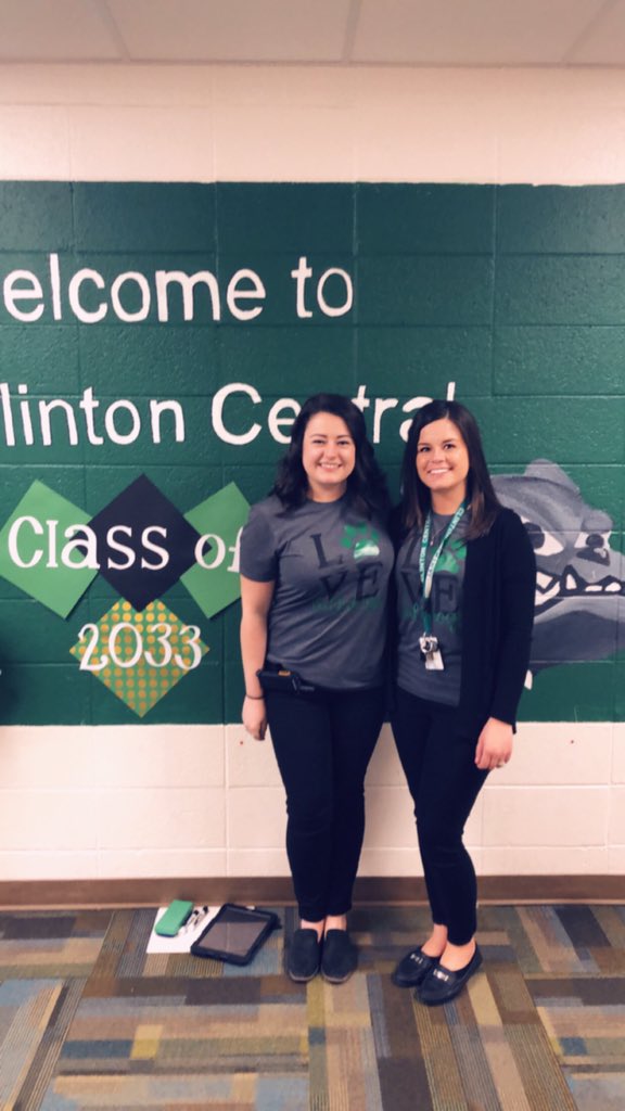 mrs_aubreesmith's tweet photo. Early Kindergarten Roundup is off to a great start💚 @ClCentralElem @OremStephanie @addisonulmerSC @jrodibaugh2 #earlyK #roundup https://t.co/Cu3DIv4gDR