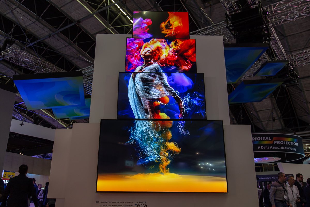 ChristieDigital's tweet photo. See the breathtaking Christie Access Series of large format LCD displays ranging from 55- to 86-inches at #InfoCommBrasil. It's commercial-grade quality at consumer-based pricing. Stop by booth #519 or visit: https://t.co/4uTHyBgp0D #digitaldisplays #digitalsignage #LCDdisplay https://t.co/bfTR6yz5ap