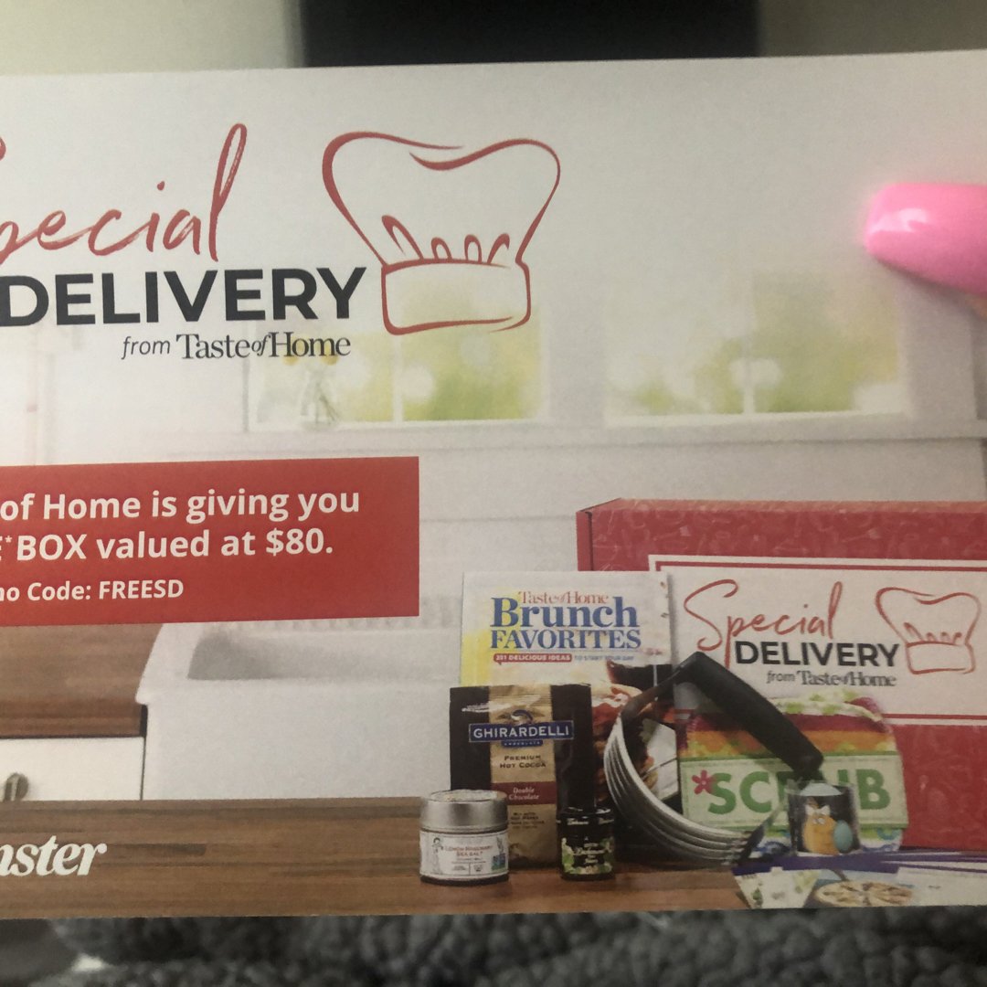 Betsabel79's tweet photo. Use this link https://t.co/9rT4SQOnYR to redeem your DISCOUNTED  @TasteofHome Box!  @Influenster #complimentary #TOHSpecialDelivery https://t.co/D6qWejanVF