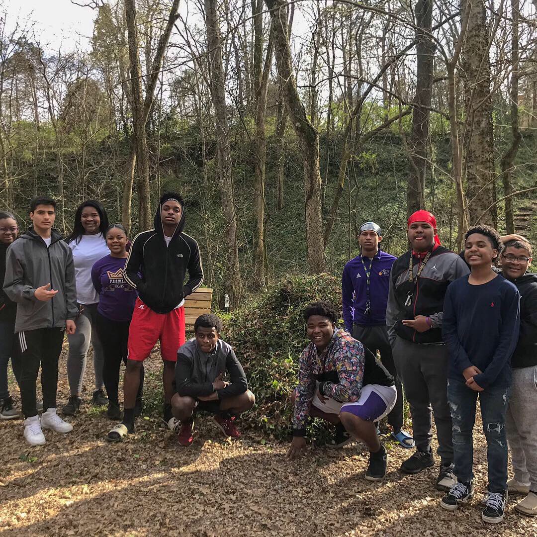 LostRiverCave's tweet photo. Invasive plants didn’t know what hit them yesterday. Thanks for working hard and lending a hand, Boys and Girls Club of Bowling Green! These teens are next level conservationists!🌿#lostrivercave #volunteer #invasiveplants #restore #habitat #plantpull #conservation #preservation https://t.co/HL4afVsioD