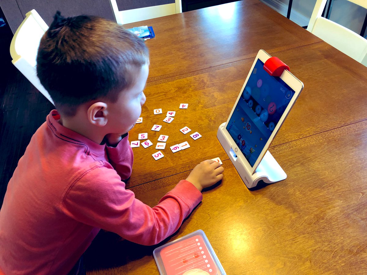 Erwin13Alicia's tweet photo. Huge fan of #OsmoGeniusKit — using single digit numbers to make different combinations up to 23!! #PreK #growthmindset https://t.co/RNhGqvVEps