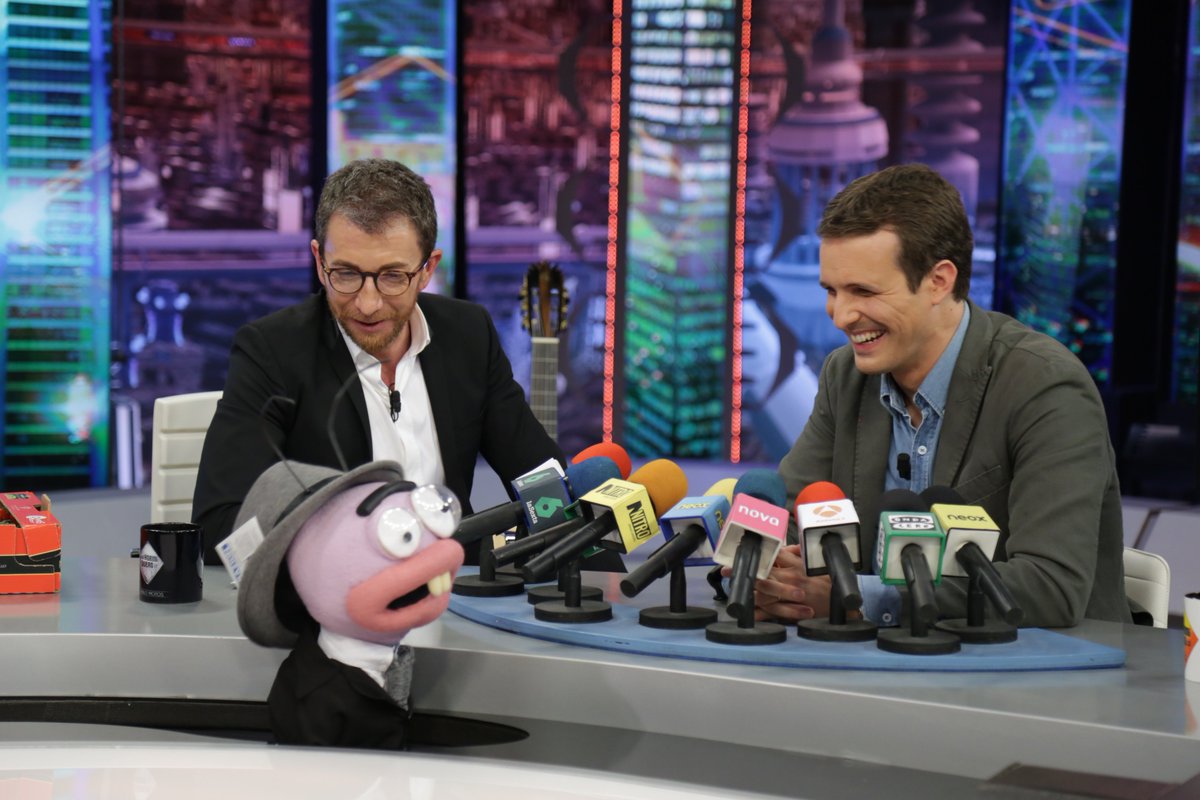 Nuestros periodistas políticos, Trancas y Barrancas someten a <a href="/pablocasado_/">Pablo Casado Blanco</a> a las preguntas más complicadas de la prensa ibérica #PabloCasadoEH