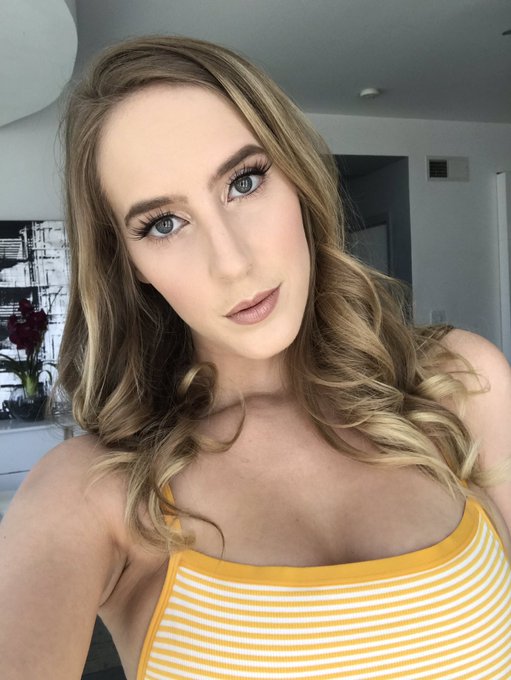🌻🌻🌻🌻. https://t.co/kLEsyEulS7