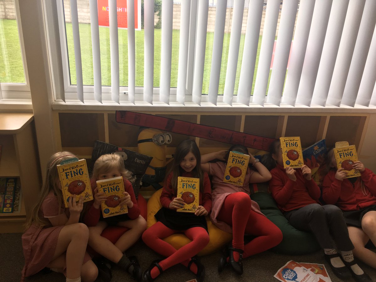 gateslibraries's tweet photo. Our brilliant Y2 "Girls,Boys & Unicorns" #Chatterbooks group were soooo excited to win copies of #Fing @davidwalliams @HarperCollinsUK @HarperCollinsCh @readingagency #thankyou #funny #bookface https://t.co/HeNZpJKak7