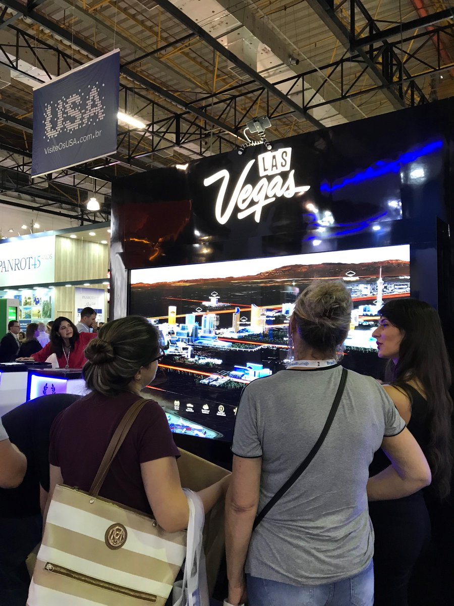 USA_Pavilions's tweet photo. Very busy first day in São Paulo at the #BrandUSAPavilion at #WTMLatinAmerica! #WTMLA19 #WTMLA #VisittheUSA #VisiteOsUSA https://t.co/3oSLUF1vMW