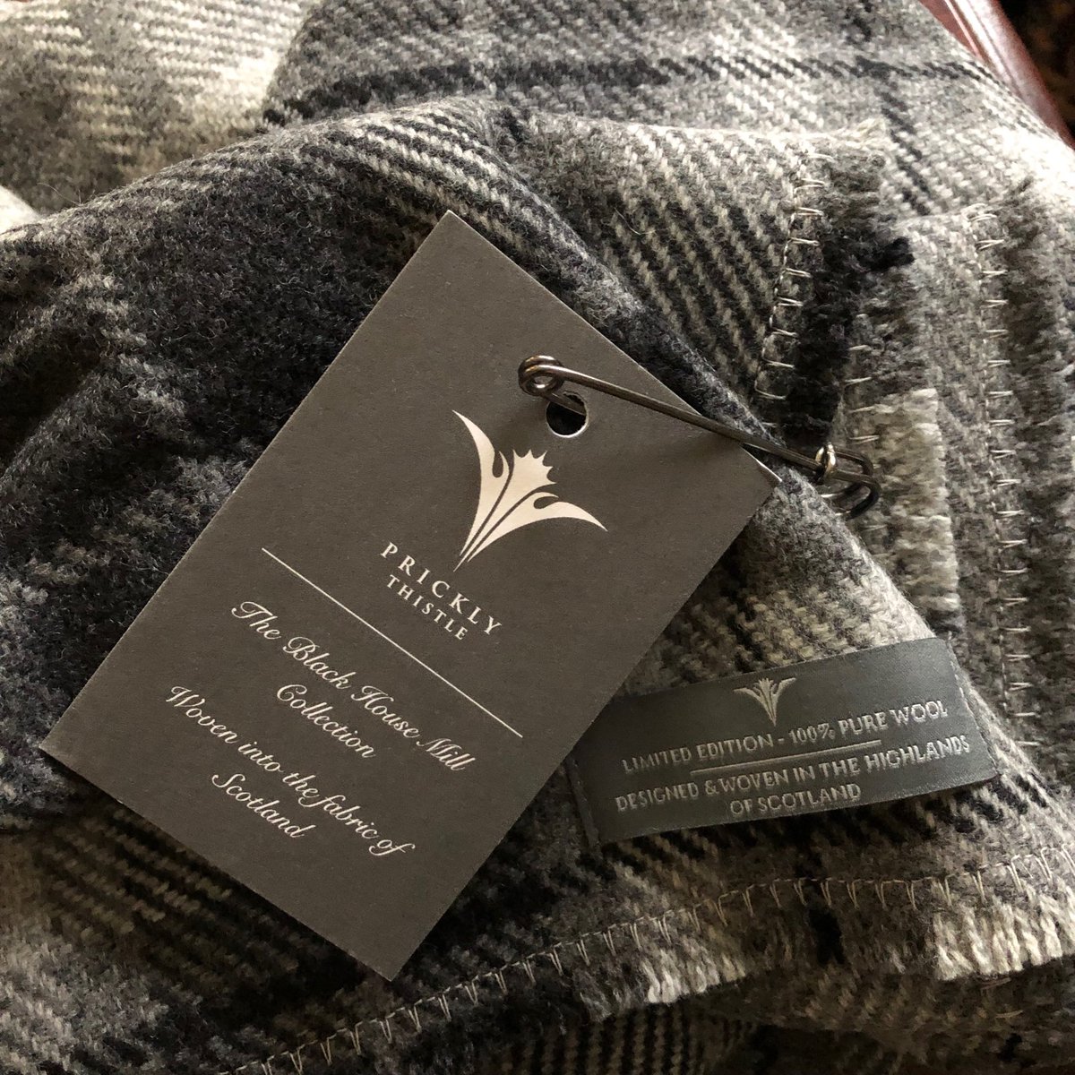 tomtomlena's tweet photo. Absolutely thrilled to receive this in the post today from @tartanjourney. Onward #rebels! Hope to see many of you this Saturday at the #100Rebels March @nyctartanweek. 🏴 #Scotland #NYCTW https://t.co/tJCyqz4Ij1