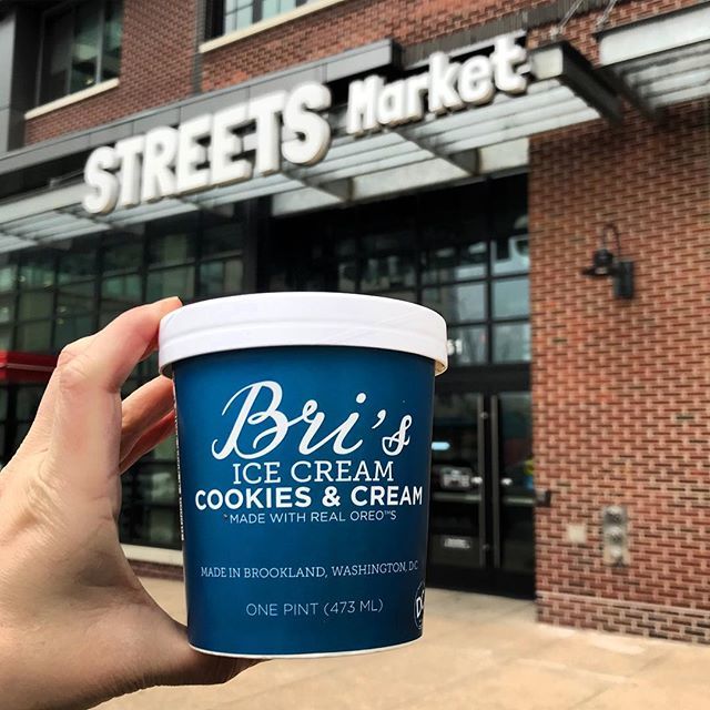 Pints are now available in the brand new NOMA Streets Market! For a complete list of stores you can find pints visit ift.tt/2ss92dt #IceCream #DC #MadeInDC #NOMA 🍨 ☕️ ift.tt/2OFr0nw