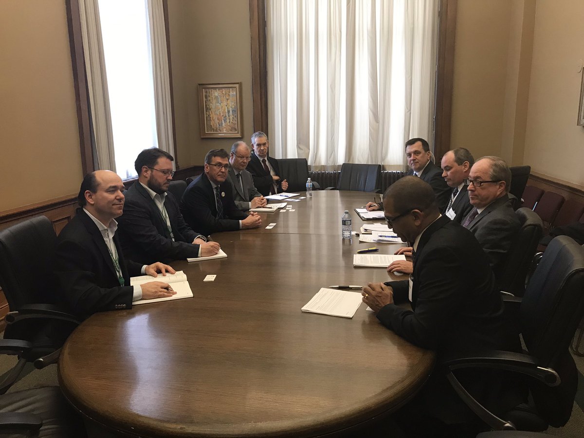 billwalkerbgos's tweet photo. Had an excellent and very productive meeting with the Ontario Small and Medium Business Coalition. Our government is dedicated to making Ontario #OpenForBusiness https://t.co/cMeUI2RQds