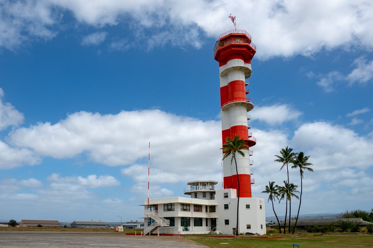 fosin2's tweet image. Tower of the former Naval air field that was on Ford Island in Pearl Harbor, Hawaii.  #TowerTuesday  #avgeek #Aviation