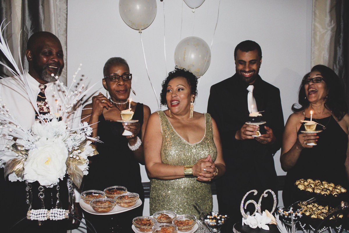 therealcholey's tweet photo. A year older, A year bolder 🍾

📸: @CholeShots https://t.co/KjueXFdNsl