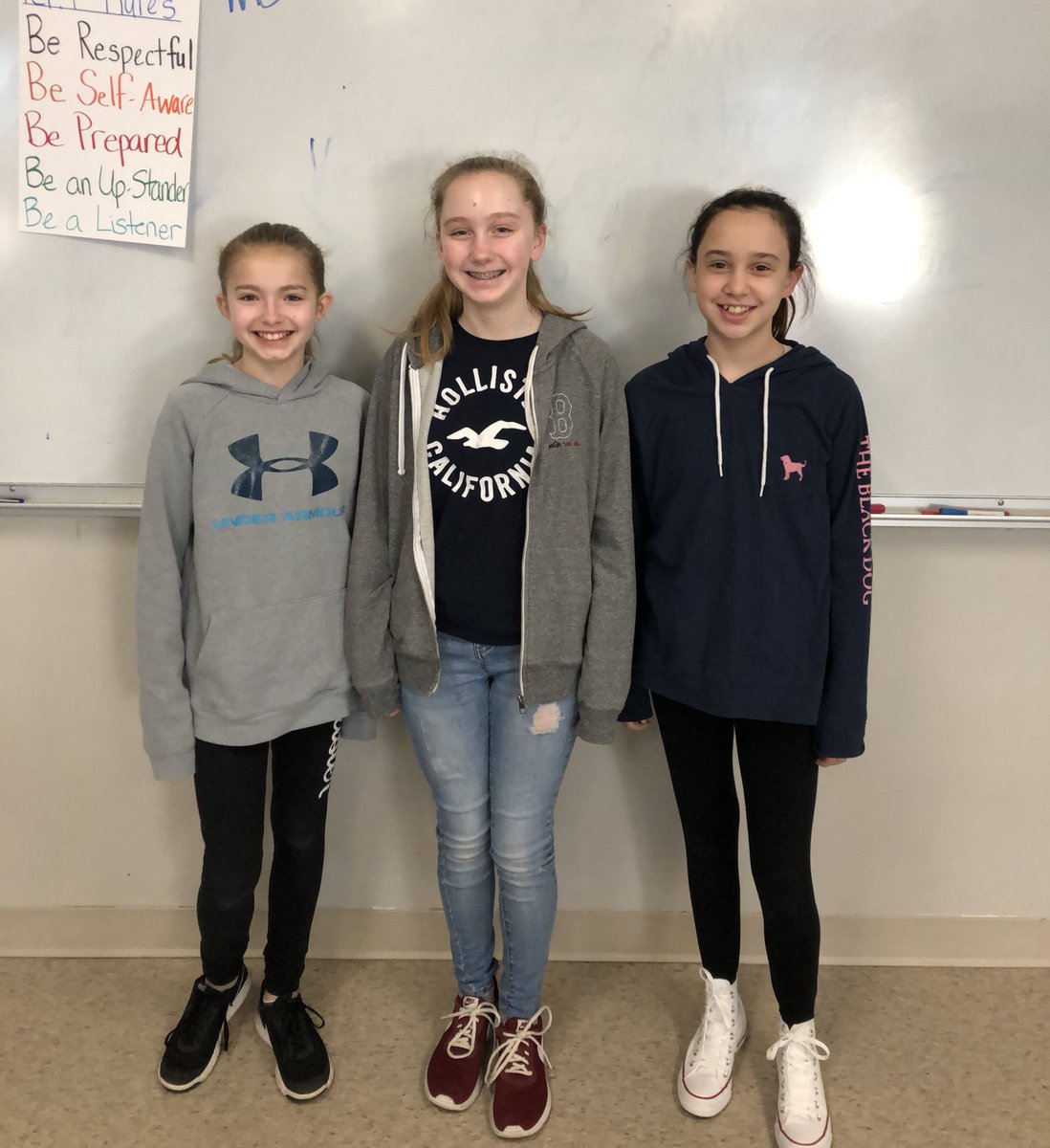 ABanksNMS's tweet image. Just some homeroom kiddos &amp;amp; my little lady 😍 wearing 💙👕🦋🧩 #nmslancerlead #npspride #autismawarenessmonth