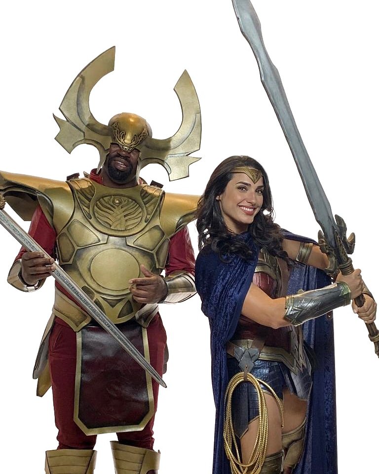LisTham_'s tweet photo. Hey @Russo_Brothers can I help?
Thanos I'm coming for you too! 😀
Heindall: @fire_forged_cosplay
Wonder Woman: @LisWonder1
#AvengersEndgame #excited
#marveldc #movielover #universescollide #friendship #positivity #russobrothers #cosplay https://t.co/jWsBvWhnSj