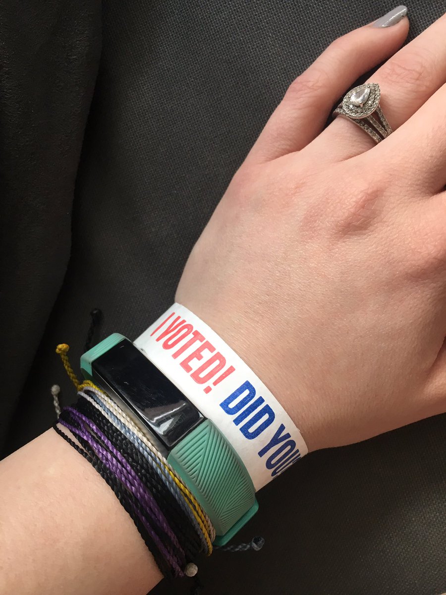SarahJeannine's tweet photo. #BringInTheLight #ChicagoElection https://t.co/WzWOu6B0Xv