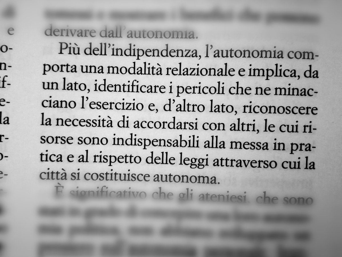 b_blucy's tweet photo. #Europeennes2019 #EuropeanUnion  #psychosociology #AncientGreece #ITALEXIT #italy in Europe https://t.co/DQjarRG7q9