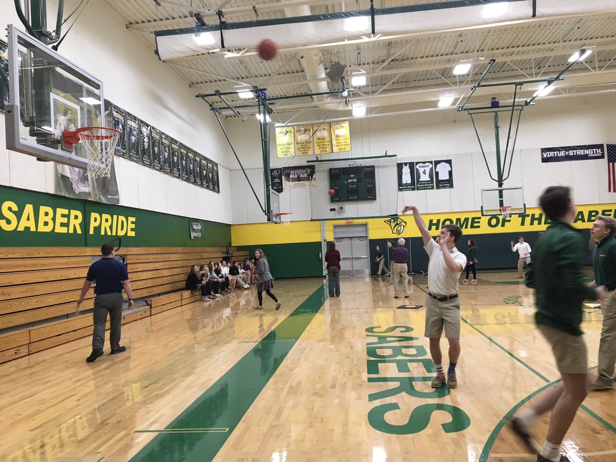 STMHouses's tweet photo. #MarchMadness2019 STM style, part 1 https://t.co/AeNMPZgM7g