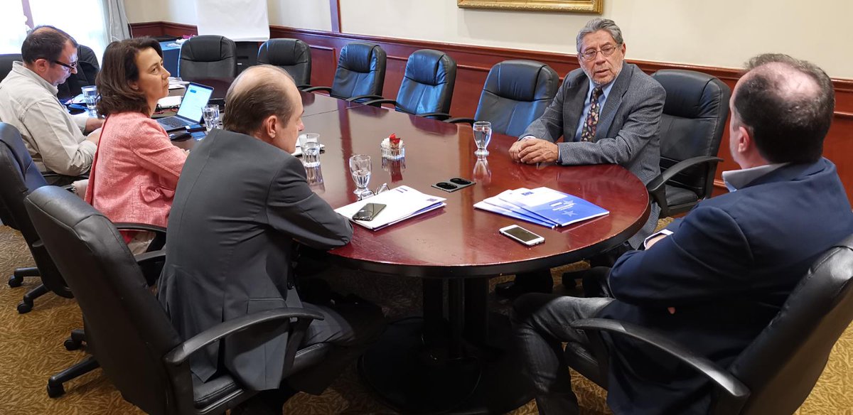 moeueSV19's tweet photo. El jefe de la MOE UE, @carlositurgaiz, acompañado de @ABassolsUE, y los expertos legal y electoral conversaron esta tarde con Edgardo Sotelo, coordinador del Tribunal Nacional Electoral de @GANAOFICIAL acerca del informe final de la observación en las elecciones presidenciales. https://t.co/8BdJ8hn5Tw
