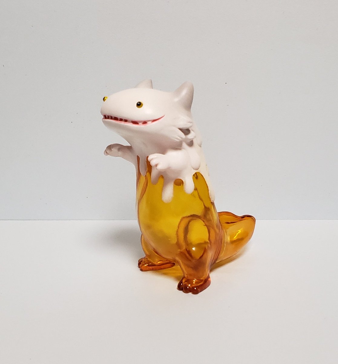 山椒魚怪獣バイロン