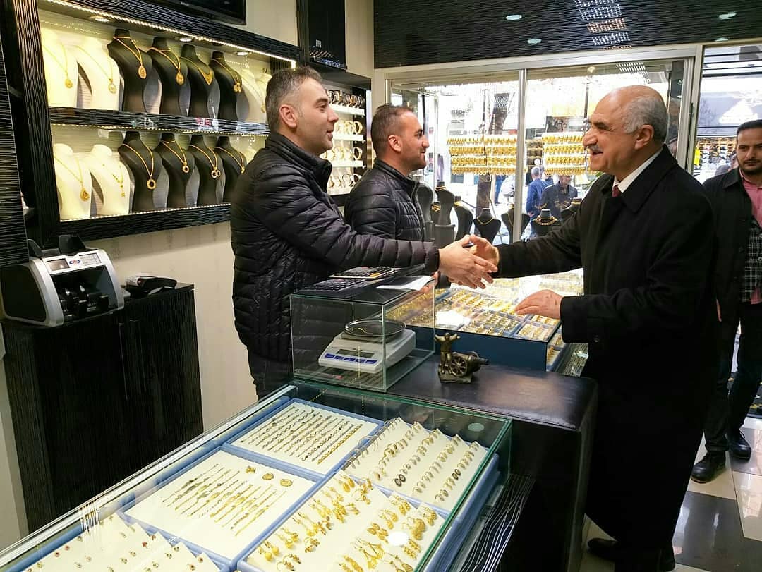 Murat01439611's tweet photo. Gururumuz onurumuz sayın ziya buyankara dik duruşu ve güler yüzlülüğü ile  oy veren vermeyen bingol halkina teşekkür ziyaretinde bulundu allah başımızdan eksik etmesin https://t.co/3vI6ytJuZX