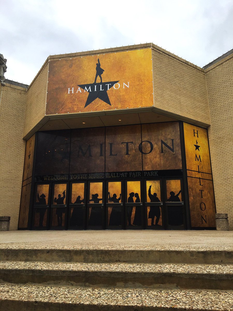 Hey, hey, hey Dallas! Tonight, the #PhilipTour plays its first performance at the Music Hall at Fair Park. #Hamiltour