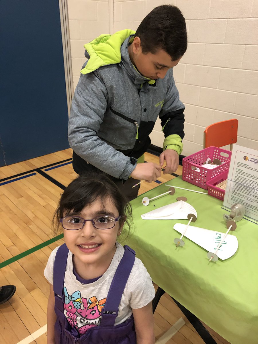 FDPS_Principal's tweet photo. Woohoo! Scientists in the School Family Night at FDPS - THANK YOU AVIVA for sponsoring. #luckyus @FeatherstonPS @OCDSB https://t.co/cUUsUpKDzK