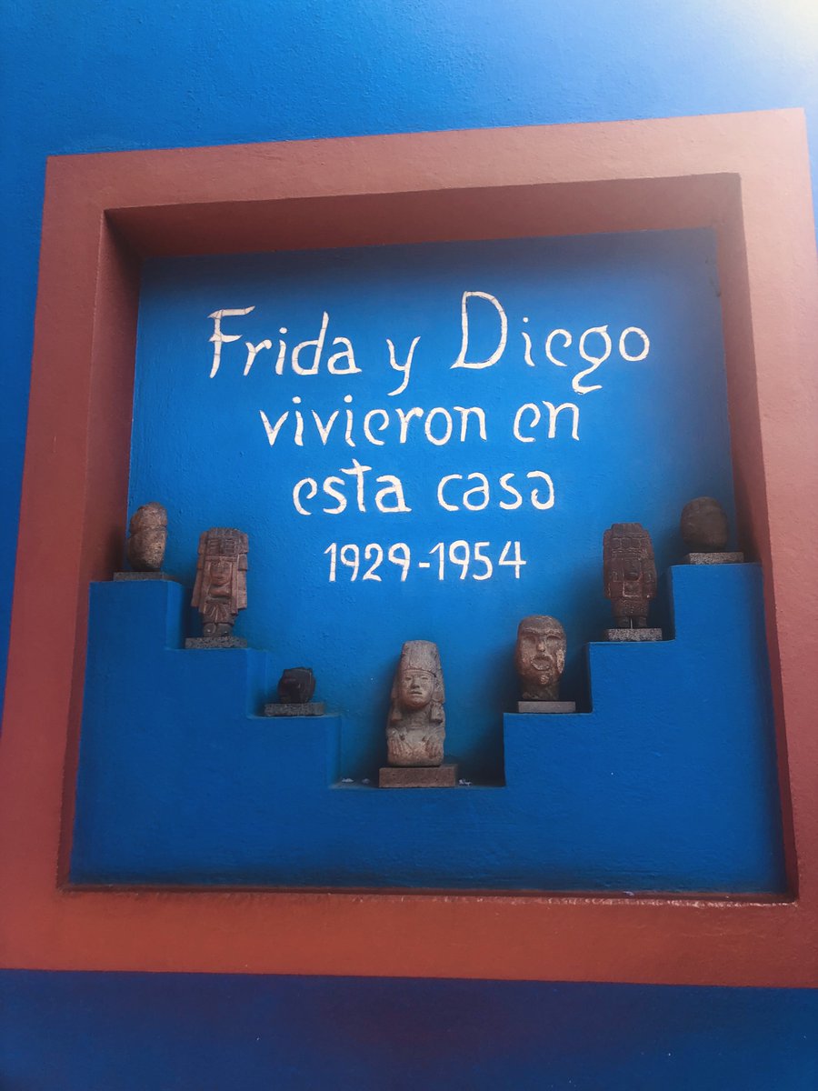 DANNIJO (@dannijo) on Twitter photo You canāt go to Mexico City without visiting Casa Azul, the home of #FridaKahlo šExplore the rest of our itinerary here dannijo.com/blogs/style/me⦠<a href="/museofridakahlo/">Museo Frida Kahlo</a> You canāt go to Mexico City without visiting Casa Azul, the home of #FridaKahlo šExplore the rest of our itinerary here dannijo.com/blogs/style/me⦠<a href="/museofridakahlo/">Museo Frida Kahlo</a>