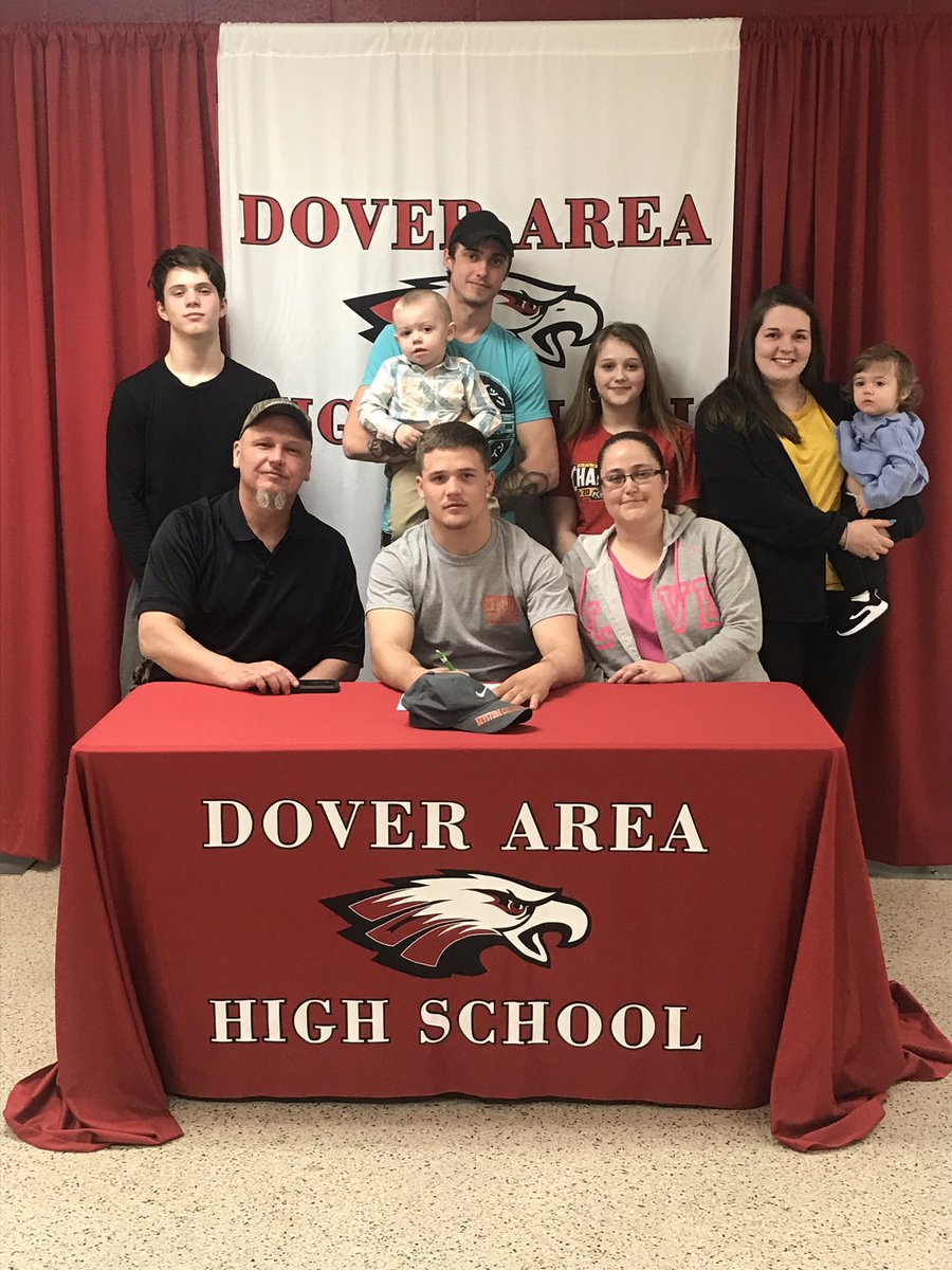 TrainerDaveATC's tweet photo. Congrats to Grace Beierschmitt and Brandon Lawyer! Grace signed her NLI to swim at Bloomsburg and Brandon is continuing his football career at Keystone!

Bloom and Keystone both get awesome kids! Congratulations! https://t.co/ttBMHCf5tK