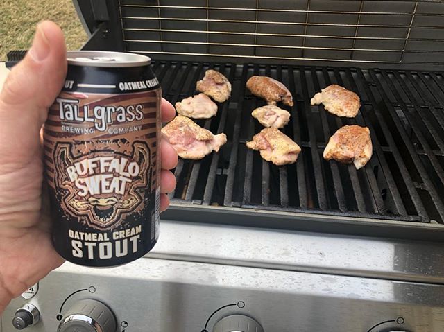 BrucePetersenBB's tweet photo. Chicken, it’s what’s for dinner. 
#
Perfect 73 degree AustIn day with a beer and my new grill, life sure don’t suck. 
#
Also a great way to celebrate the apartment complex purchase offer I just got accepted, HELL YEA!!!!!
#
#AptGuy #hustle #getyourshitri… https://t.co/aNAQlYz7YG https://t.co/5ag3RptFYc