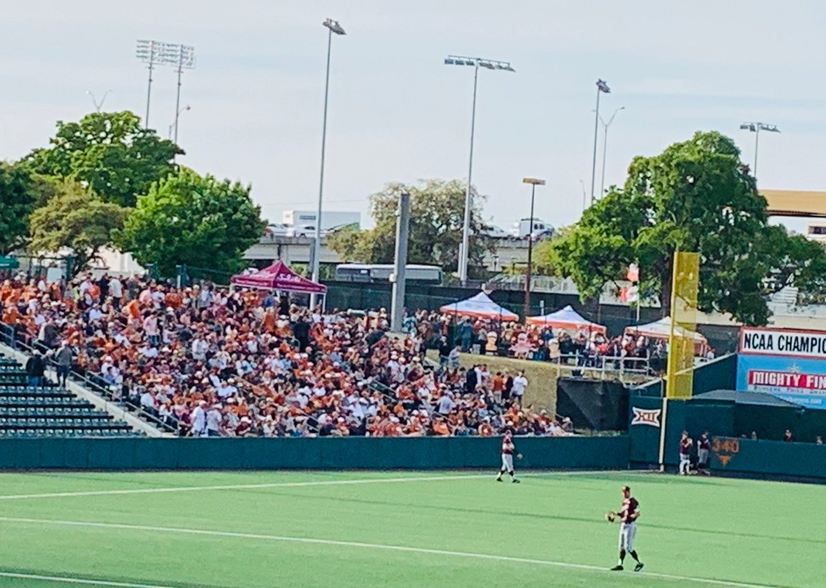 ErinHogan's tweet photo. #OccupyLeftField is ready
TexasvTexasA&amp;Am
Rivalry renewed https://t.co/1r3Zt8evcv