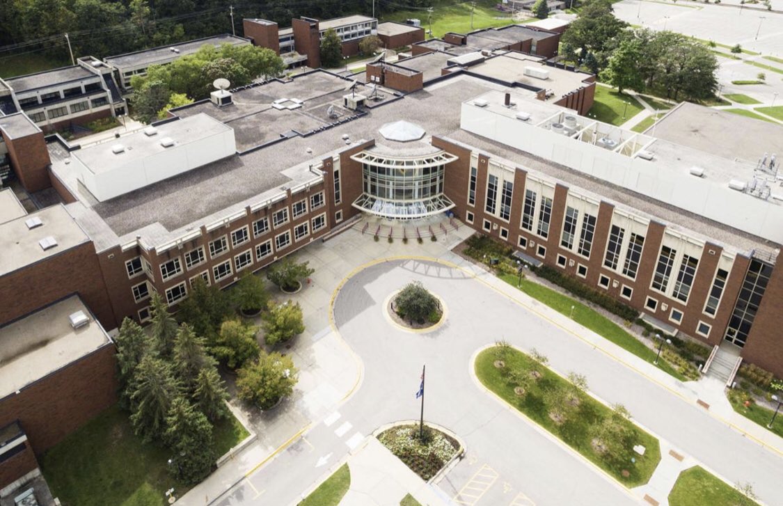 de_long19's tweet image. Blessed and humbled to announce my continuation of my academic and basketball career at Rochester Community &amp;amp; Technical College!#GoYellowJackets @RCTC_MBB