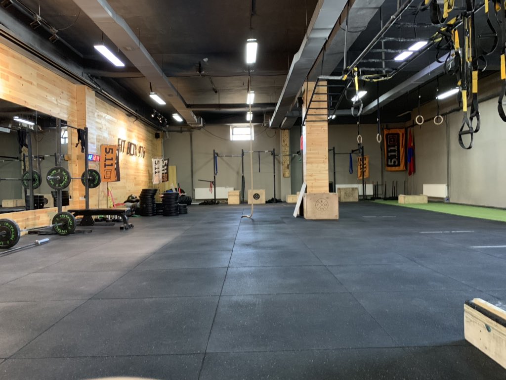 +30 тангуудын six pack-тай болох сүүлчийн боломж Crossfit гэж бодогдож эхэллээ! Six back still coming soon! 😆
