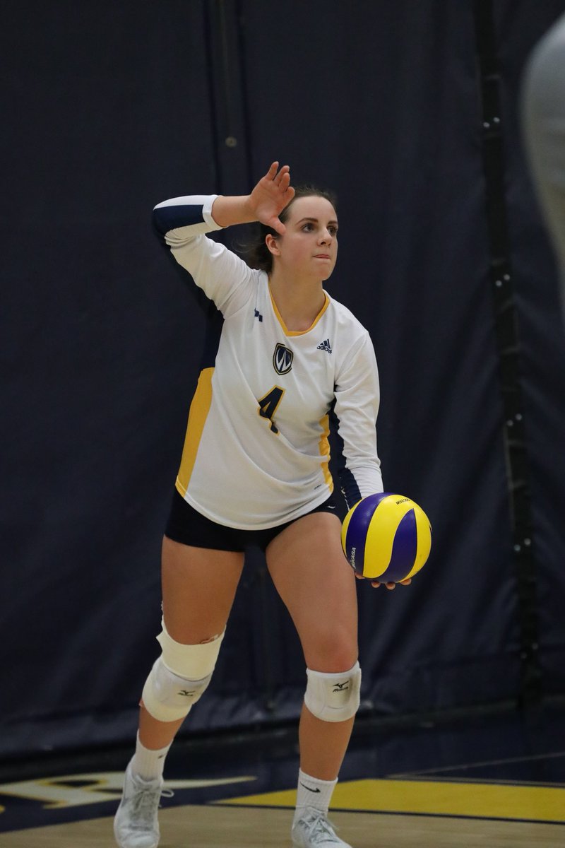 WindsorLancers's tweet photo. Our Super Sophomore award winners are Brooke Davis from women's volleyball and Anthony Atkinson from track &amp; field! https://t.co/mWKkXYJSxf