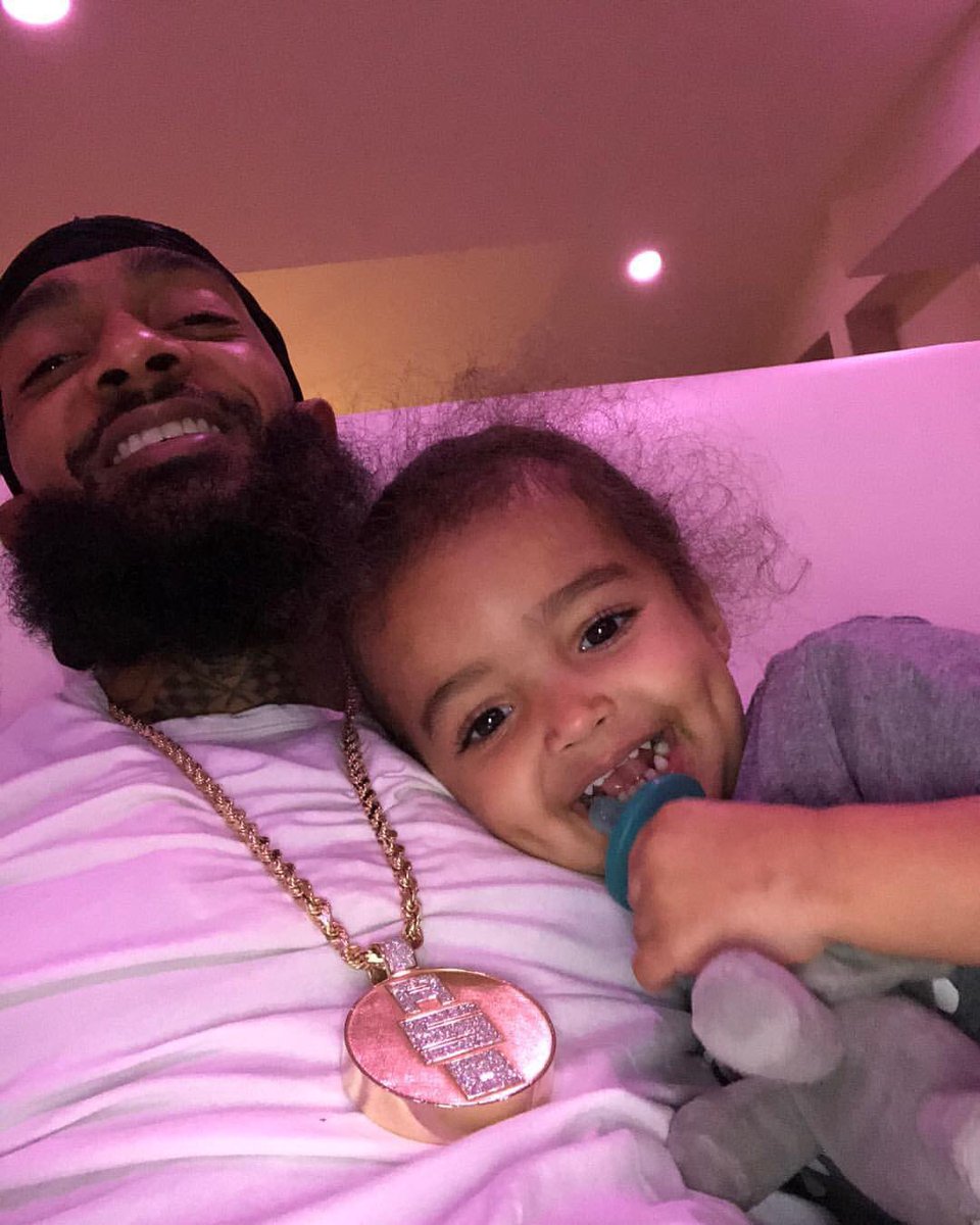 HussleForever's tweet photo. Love 🖤 https://t.co/Z9rEApDjXa