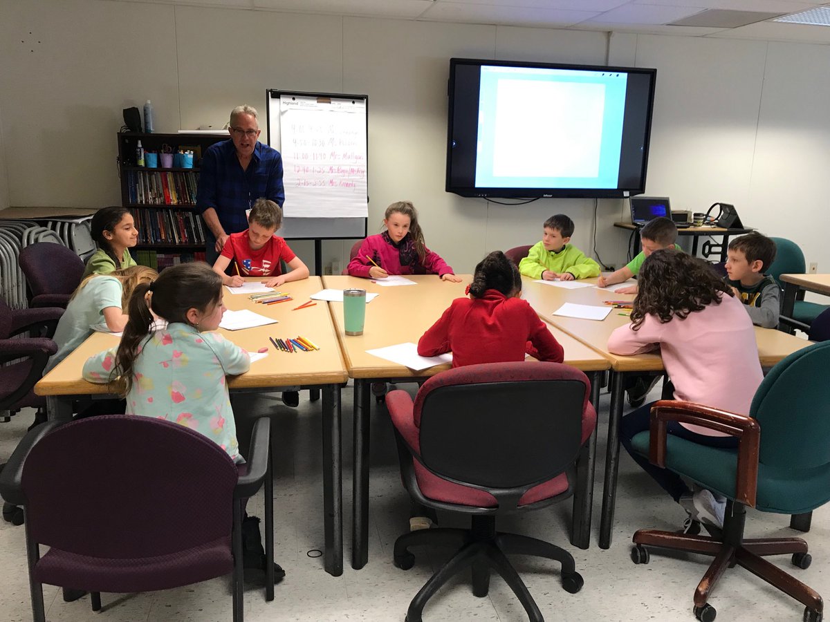 mbetten5's tweet photo. Ms. Polom’s class researching #fullermeadow https://t.co/bqWhTcZXLi