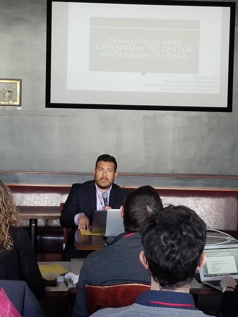 CruzGeoSocial's tweet photo. Forgot to post a picture of me presenting at #DoingCritGIS yesterday 😂 Great learning positive space, thank you @dillonm | 📸: @BaltDena https://t.co/rhJKTcY6TS