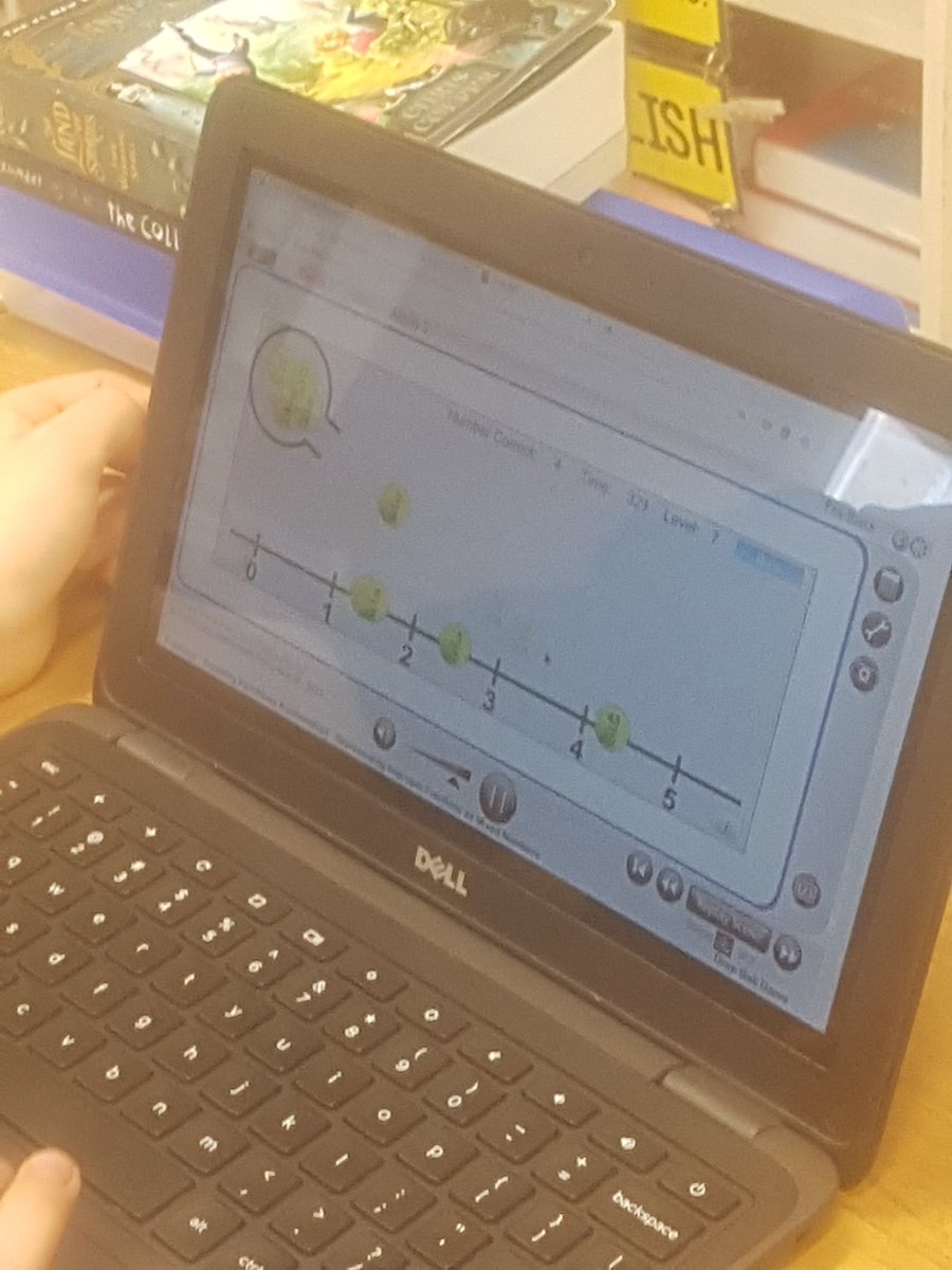 missKAR21's tweet photo. Practicing matching equivalent fractions and placing proper and improper fractions on a number line with fun and engaging math games on https://t.co/5JXt4cM8Vq @AllandaleKnight #mathisfun #mathtechgames #engaginglearners #grade67 https://t.co/wOsQesI4E2