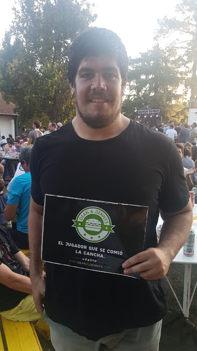 RugbyLine's tweet photo. #Premios #RugbyLine Más premios para los jugadores de @laplatarugby...
#ByeHenry premió a @JuanMartin_Rico;
@canterburyarg a Iván Turdó;
Y #DeanDennys a Federico Stein y Francisco Uriarte. https://t.co/63MJIwvUz2