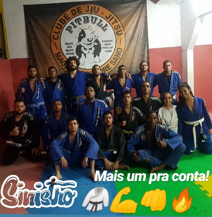 rcorujinha's tweet photo. Treinão da ponha! #OSS https://t.co/AOP9JedvQL