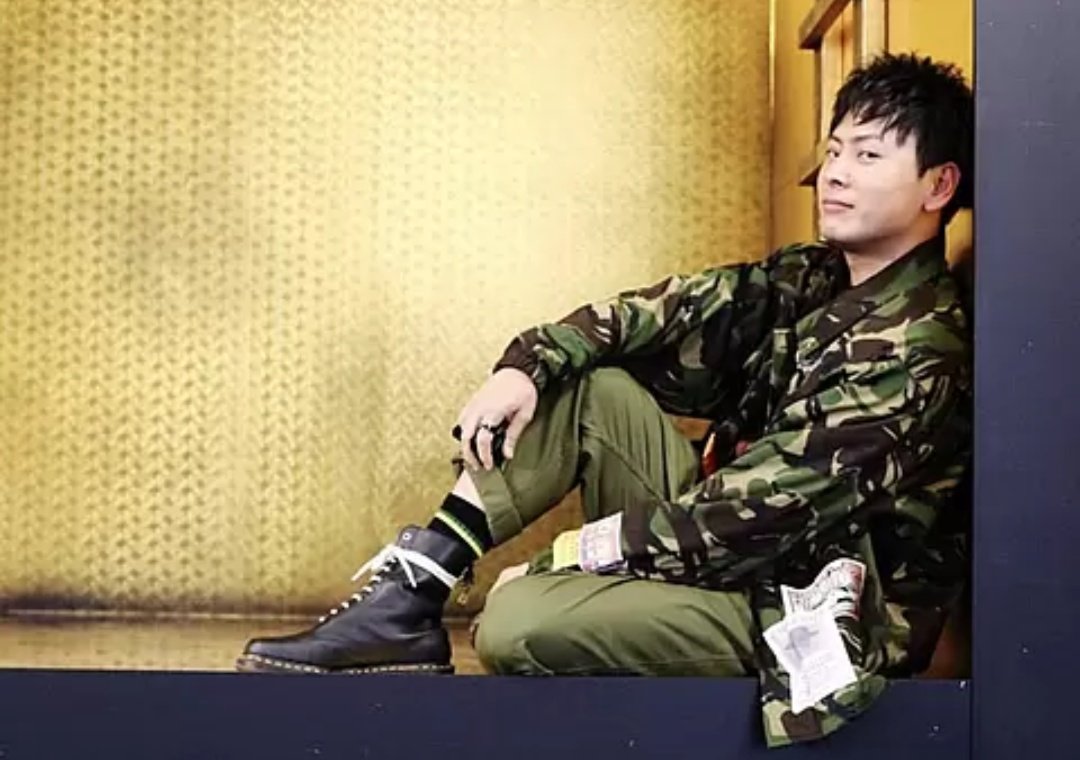 kenjiro_jsb_33's tweet photo. んー、あげ直すな？ 

いろんな人来てください笑

仲良くしましょう。

どんどん話しかけて(*^^*)

まってるな、

#RTしたnrさんbotさんフォローする 
#RTしたnrさんで気になった人お迎え 
#三代目JSB 
#無言フォロー歓迎 
#bot https://t.co/YXy8UCNnXO