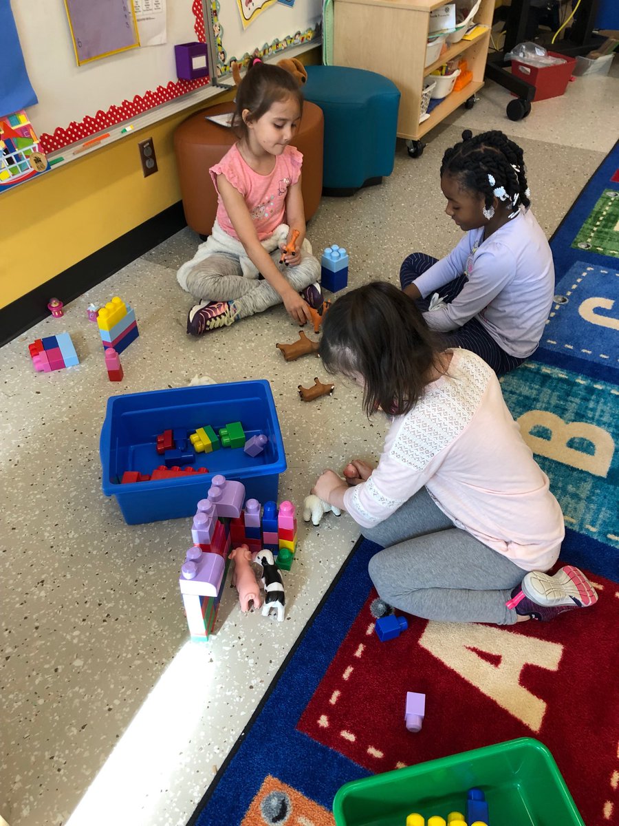 cheerbaker1's tweet photo. Students building animal habitats ❤️We love hands on learning! #Kindergarten ⁦@VictoryVillaes⁩ ⁦@BCPS_ELA⁩ https://t.co/MEcUlWiJuK