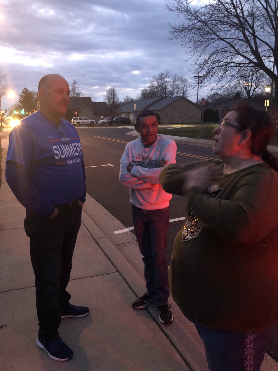 kevinrsummers's tweet photo. Out in our community tonight getting to know and listening to the concerns of citizens. If you need a sign or would like to help out, send us a DM! #summersformayor https://t.co/GotfYMSBOA