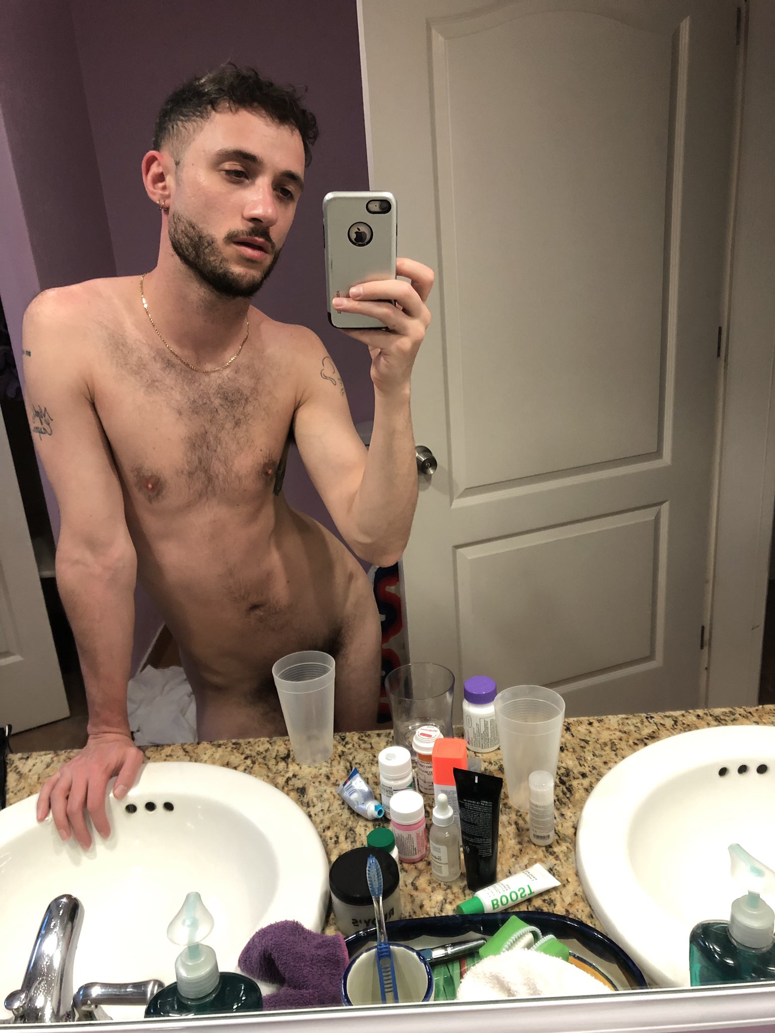 How to get an hourglass store figure for guys