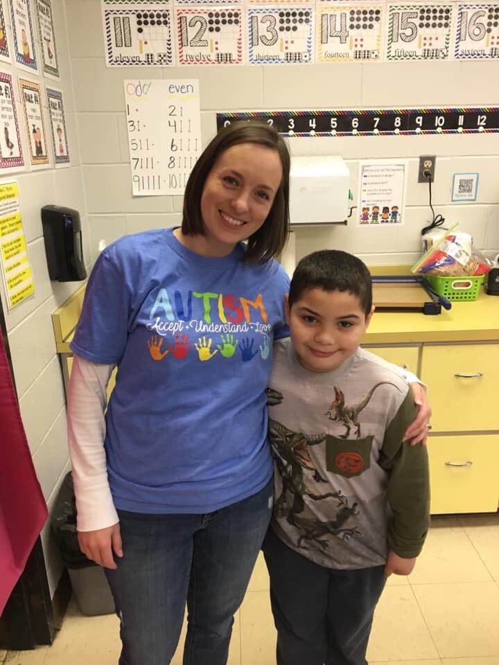 LaceyRee1's tweet photo. Proud to wear my blue for my buddy! #AutismAwarenessDay #jcmes https://t.co/KJrl42nAXl